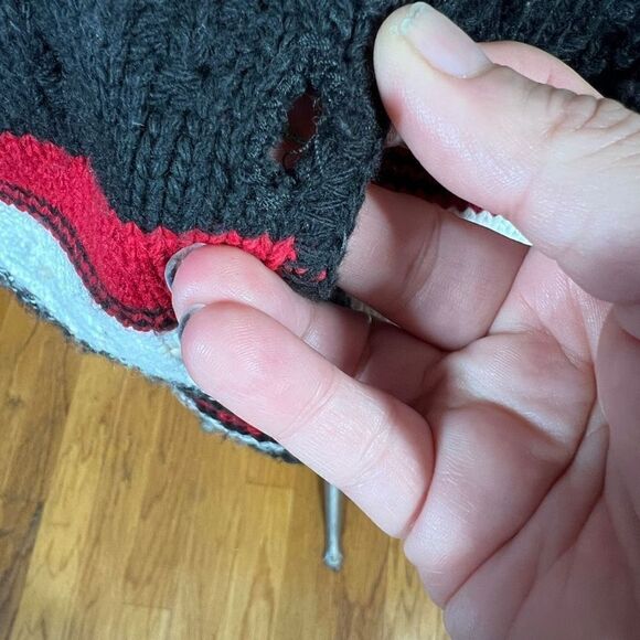 Vintage Reba Rose Made in New York Black White and Red Striped Knitted Cardigan - Picture 9 of 15